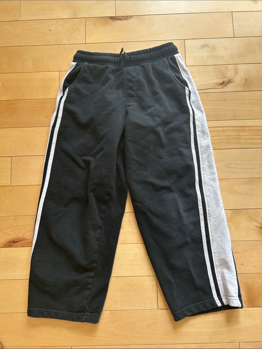 Zara Black Sweatpants with White Stripe